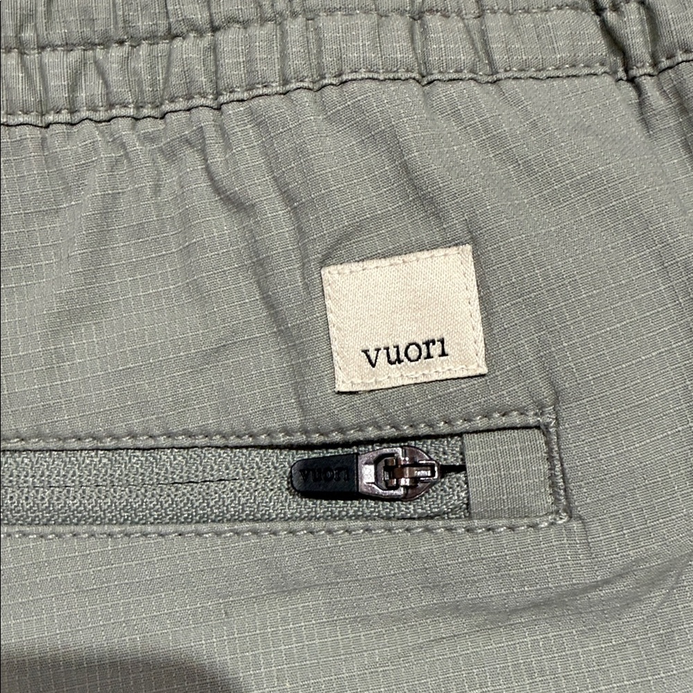 Vuori Sage Green Women's Cargo Shorts - Picture 3 of 6
